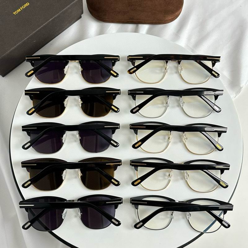 Tom Ford Glasses (137)